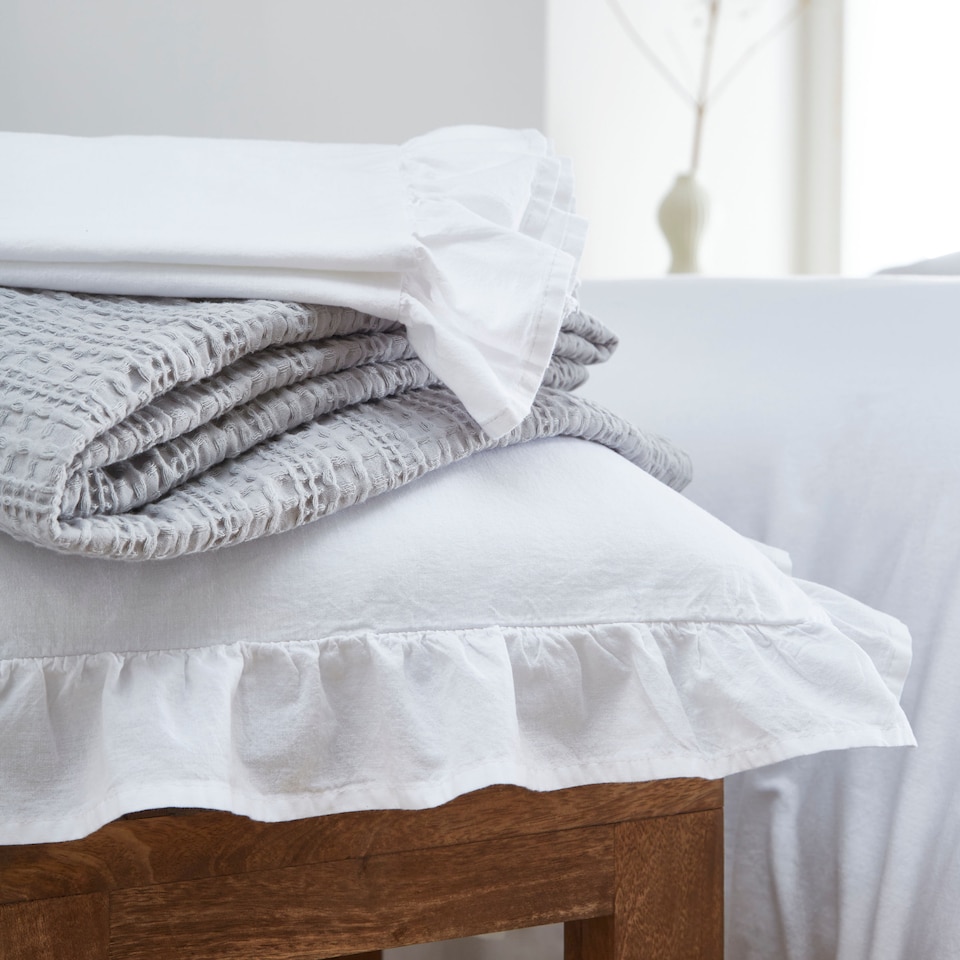 image 1 of Appletree Cassia Frill Duvet Cover Set White