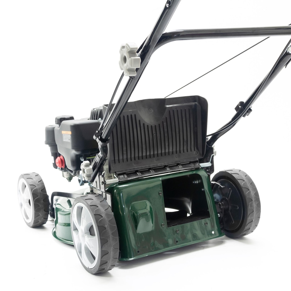 image 1 of Webb Classic 41cm Self‑Propelled Petrol Rotary Lawnmower