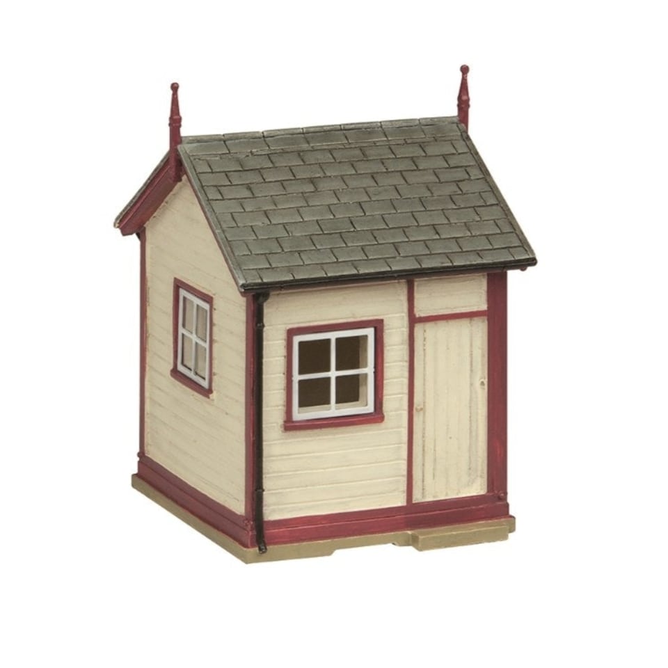 Bachmann Scenecraft GCR Lamp Hut Maroon/Cream (Pre-Built)