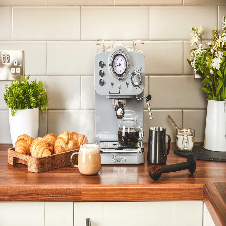 image 1 of Swan SK22110GRN Pump Espresso Coffee Machine Grey