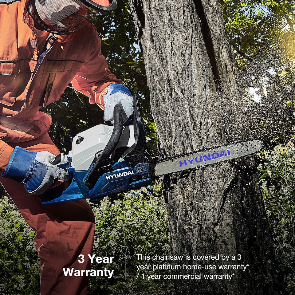 image 1 of Hyundai 20" 50cm 62cc Petrol Chainsaw Cordless 2-Stroke Easy-Start HYC6200X