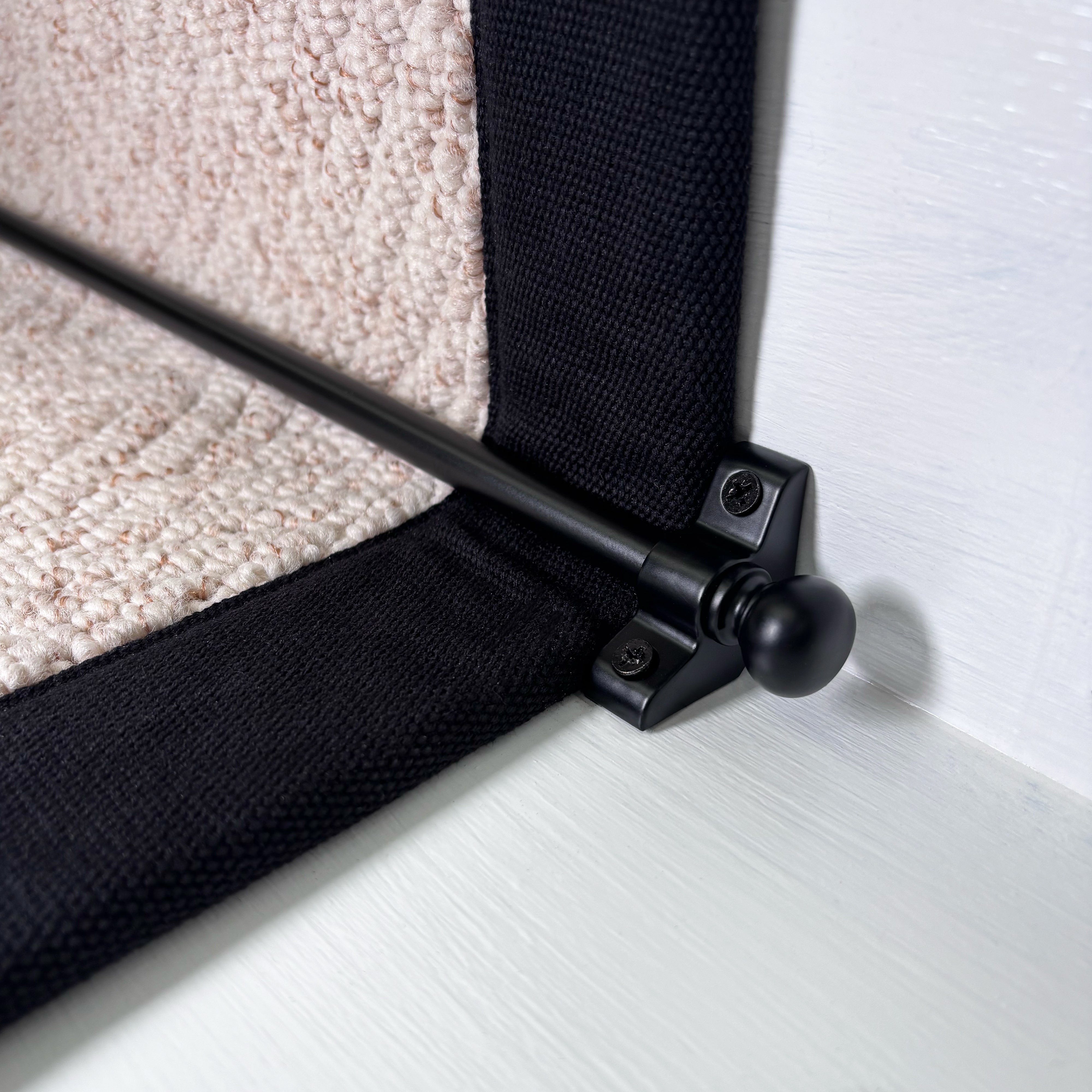 RainbowHome Ascot Matt Black Stair Rod 72.5cm - Single