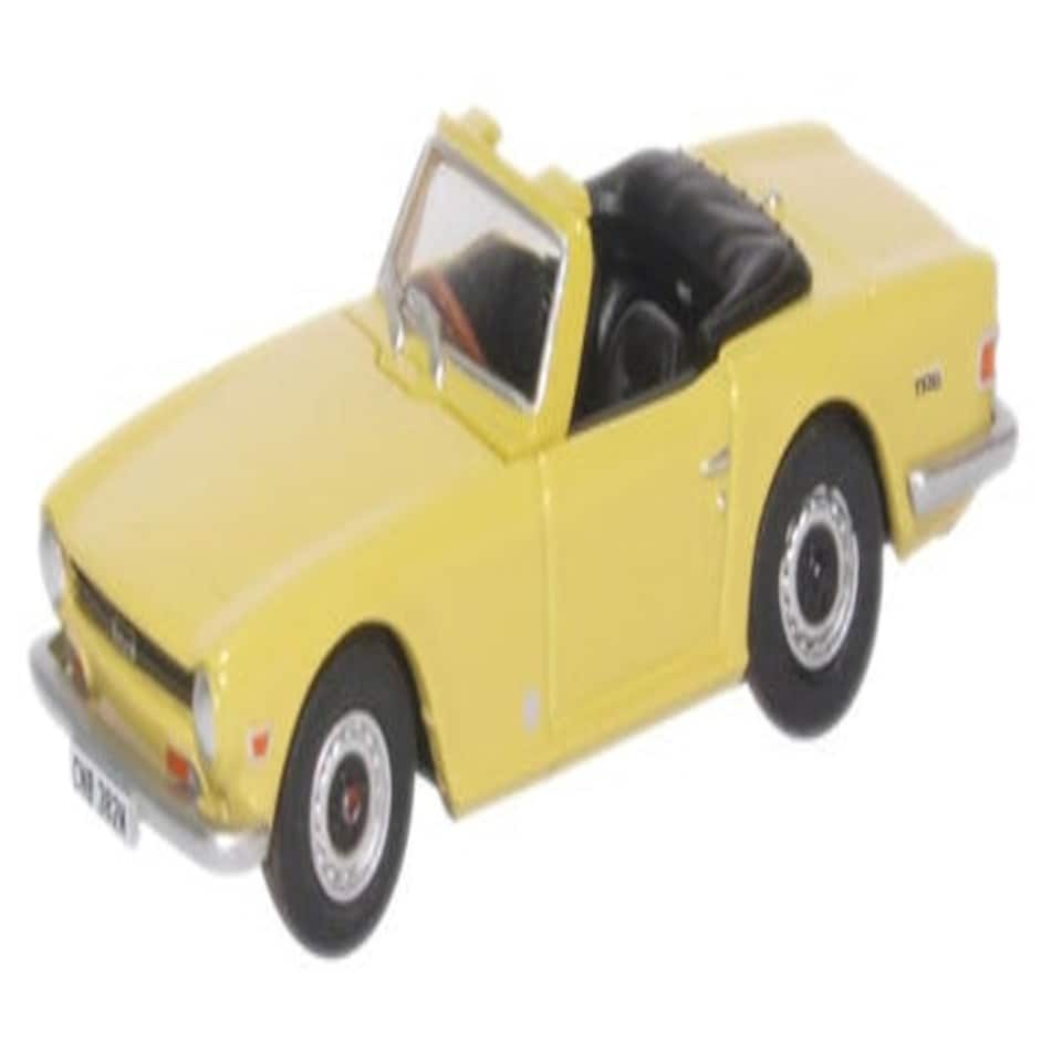 Oxford Diecast Triumph TR6 Mimosa Yellow