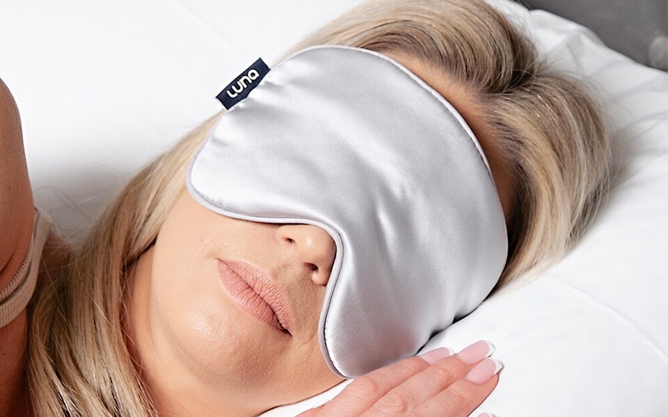 image 1 of SleepSoul Heaven 1000 Pocket Gel Mattress and Luna Silk Eye Mask Superking | White | Super King | 1