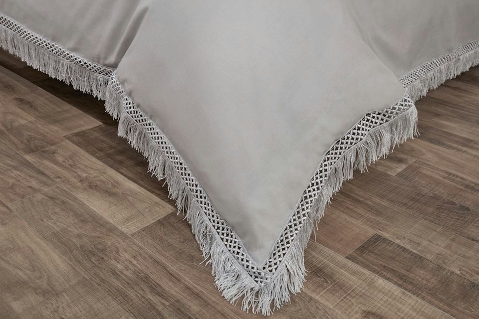 image 1 of Tia Trellis Polycotton Reversible Duvet Cover Set with Pillowcase | Silver | Double | 1