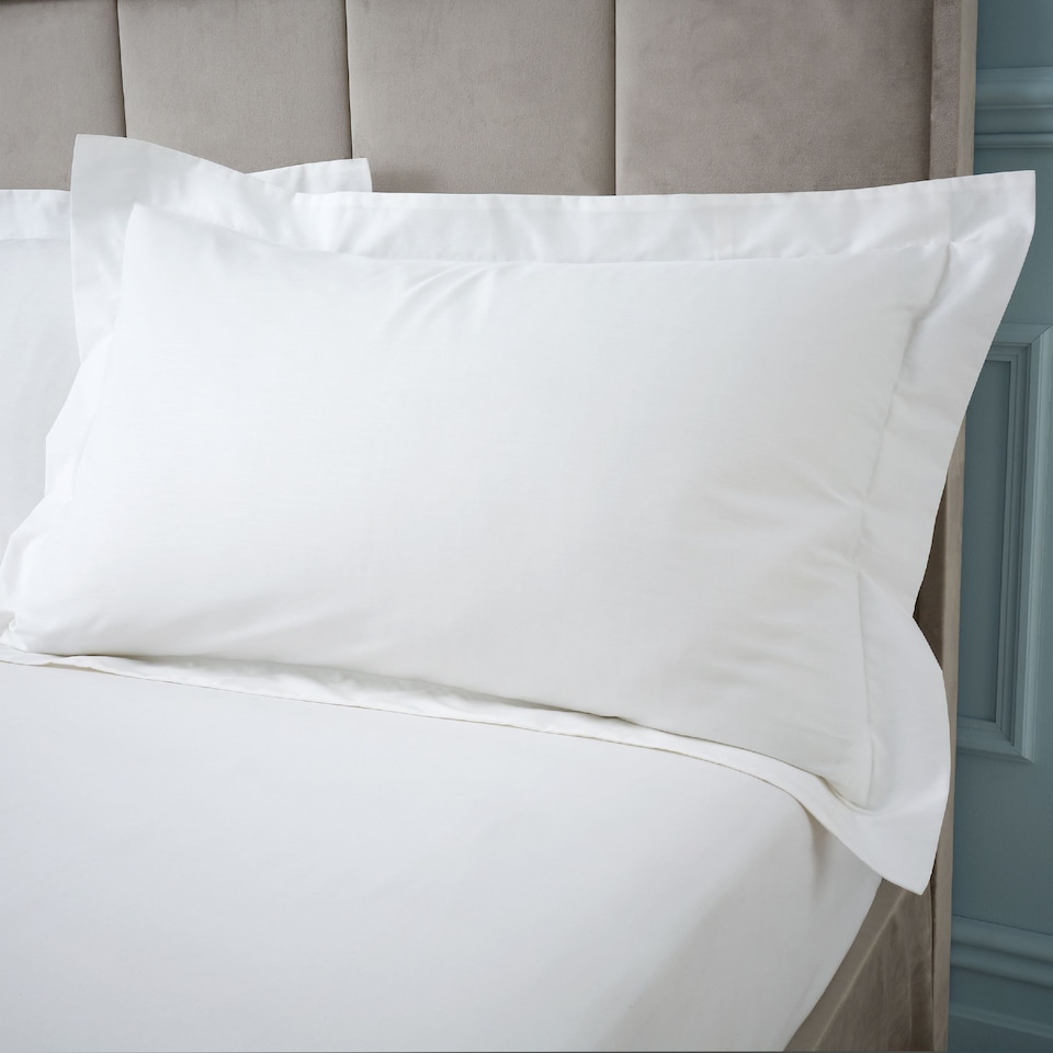 image 1 of Bianca 180 Thread Count Egyptian Cotton Oxford Pillow case | White | One Size