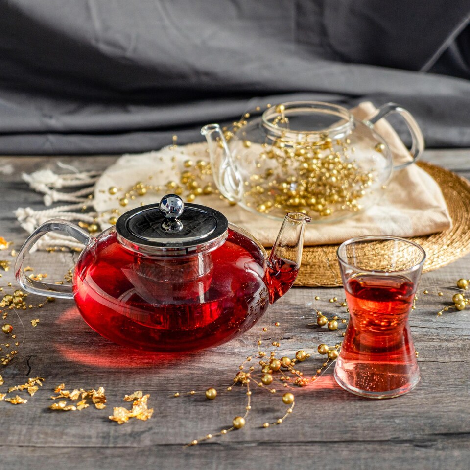 image 1 of Argon Tableware Oval Glass Infuser Teapot - 800ml