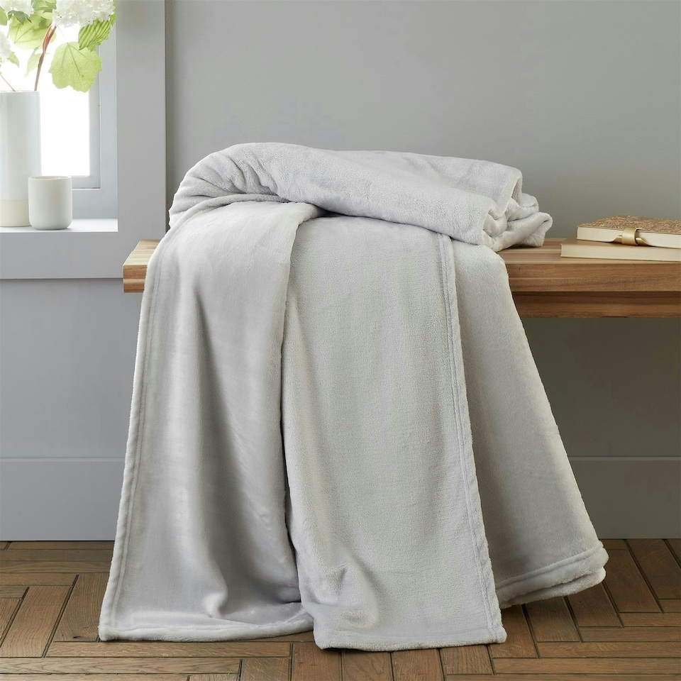 image 1 of Catherine Lansfield Velvet Raschel 200x240cm Throw Silver Silver