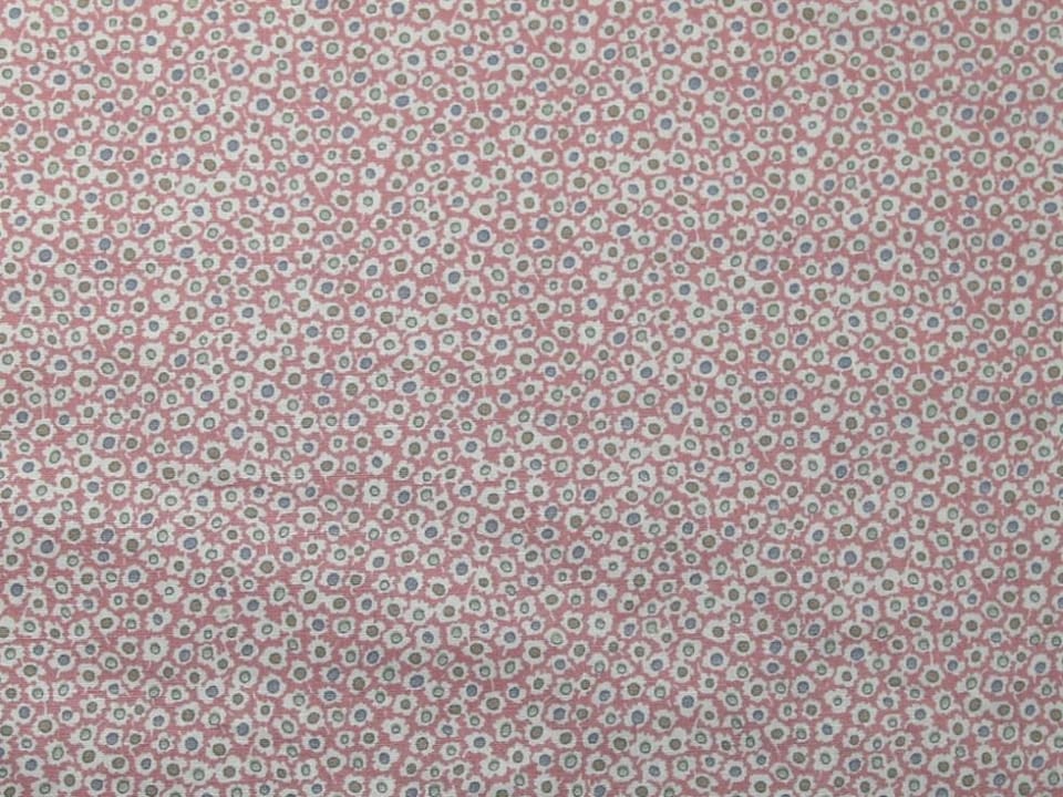 Pink 100% Cotton Poplin Fabric for Dressmaking, Quilting, 110cm / 43" Wide - per metre