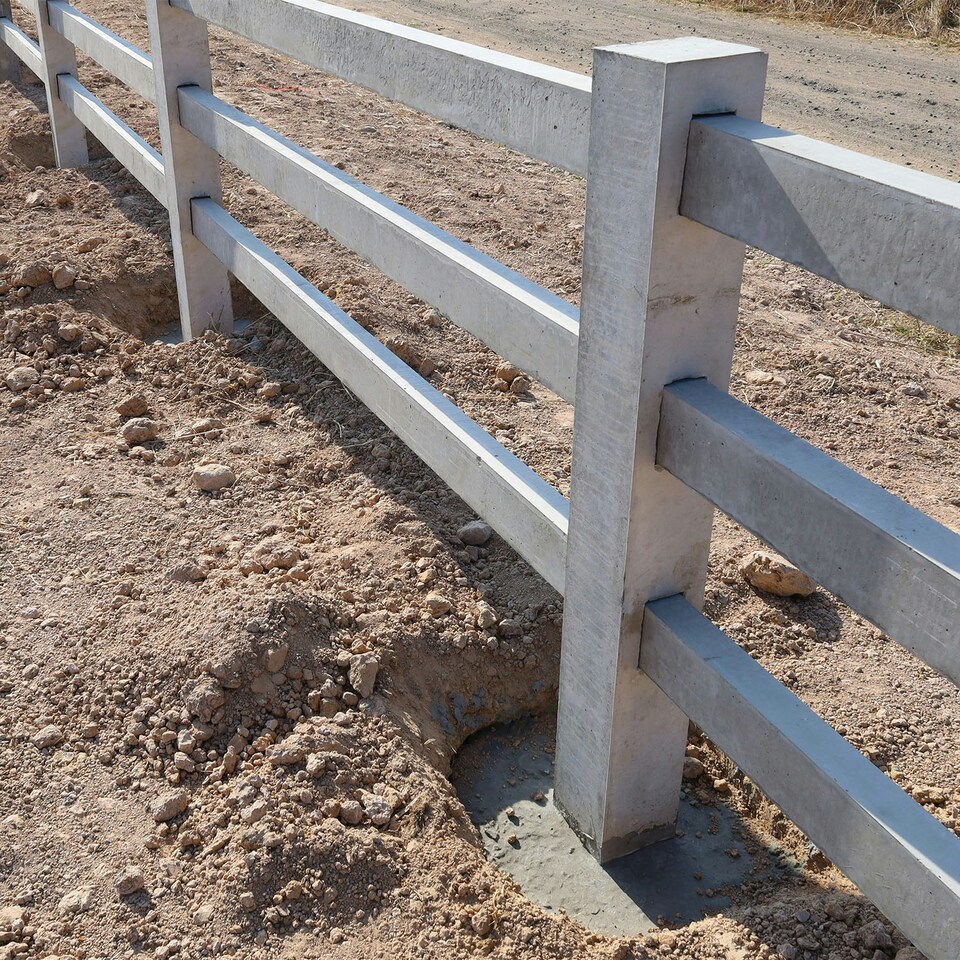 image 1 of Cempost Postcrete Fast Setting Concrete for Fence & Gate Posts - 2 x 20kg