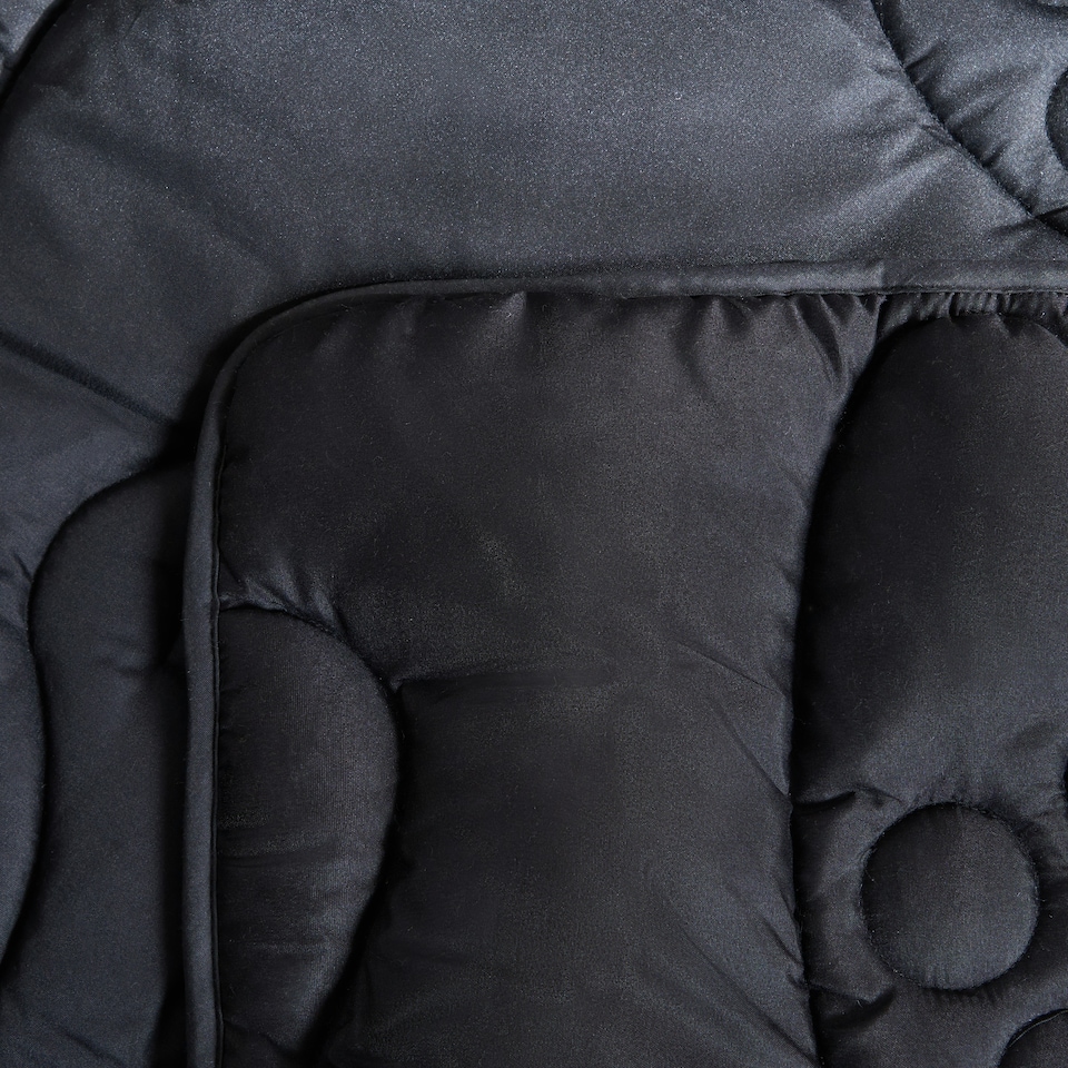 image 1 of OHS Quilted Embossed Patterned Soft Plump Coverless 7.5 Tog Washable Duvet Cover and Pillowcase Bedding Set Black | Gaming | Single
