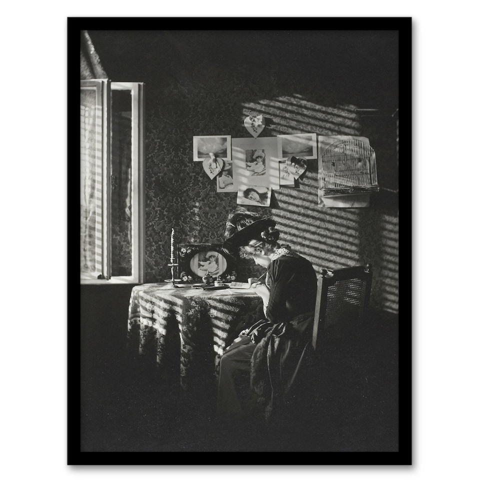 image 1 of Alfred Stieglitz Sun Rays Paula in Berlin Portrait Framed Wall Art Print A4