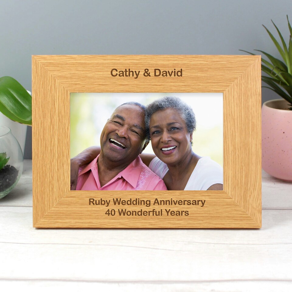 image 1 of Personalised Short Message 6x4 Landscape Oak Finish Photo Frame Brown | One Size