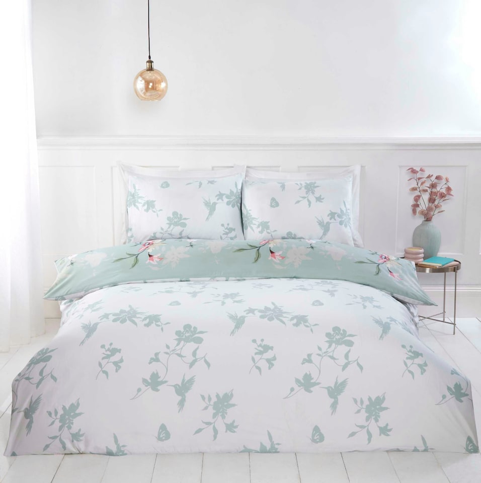 image 1 of Hummingbird Microfibre Reversible Duvet Cover Set with Pillowcase | Green | King | 1