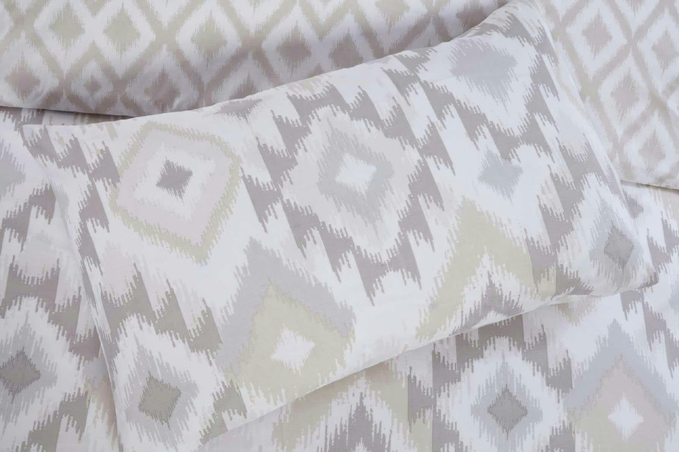 image 1 of Ikat Duvet Cover Set - King - Natural