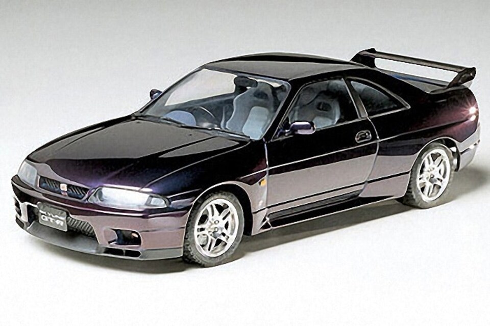 Tamiya Nissan Skyline GT-R V-SPEC (1:24 Scale)