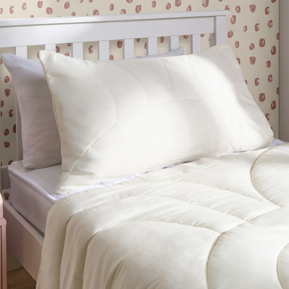 image 1 of OHS Quilted Embossed Patterned Soft Plump Coverless 7.5 Tog Washable Duvet Cover and Pillowcase Bedding Set Black | Gaming | Single