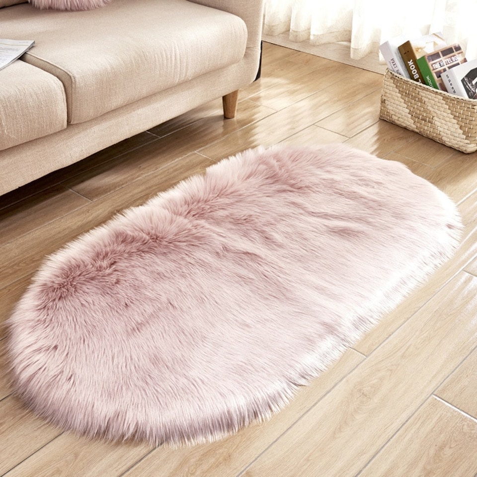 image 1 of Living and Home Oval Soft Shaggy Area Rug, Pink, 120cm L x 60cm W