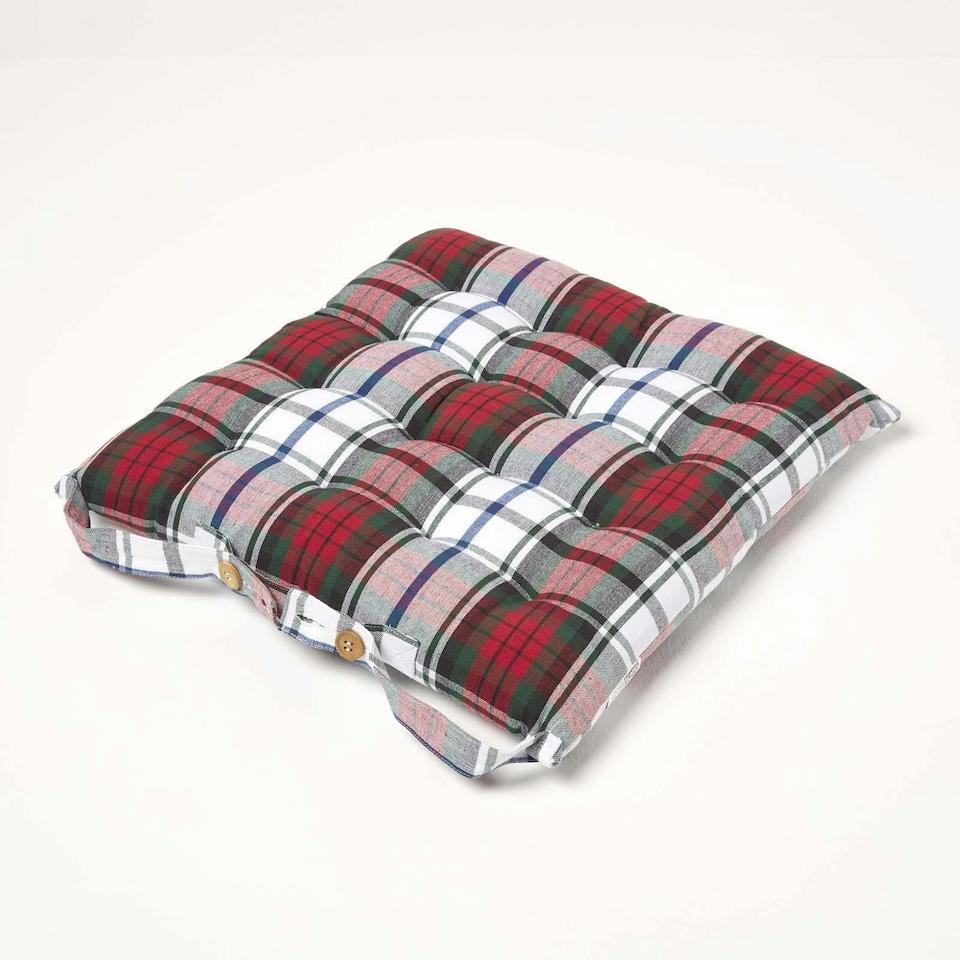 image 1 of Homescapes 4 x Seat Pads Luxury Cotton Tartan Indoor Outdoor Garden Dining Cushion | Red | 40 x 40 cm | 4