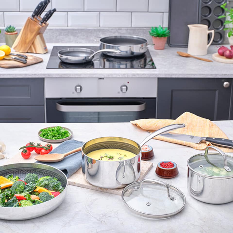 image 1 of Stoven Hextra 16cm Non-Stick Saucepan with Lid