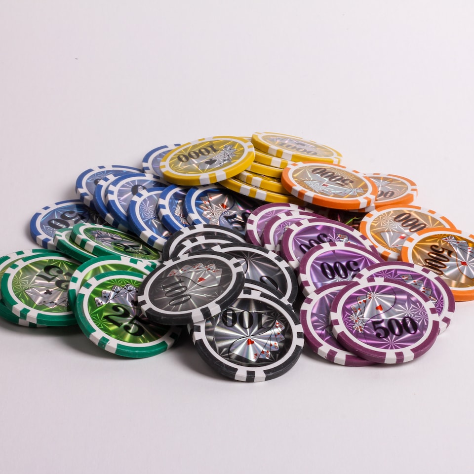 image 1 of Traditional 13.5G Poker Chips - Pack of 25 - Various Denominations | Black
