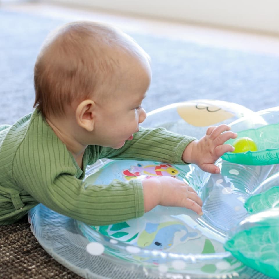 image 1 of Infantino Giant Water Mat Otter
