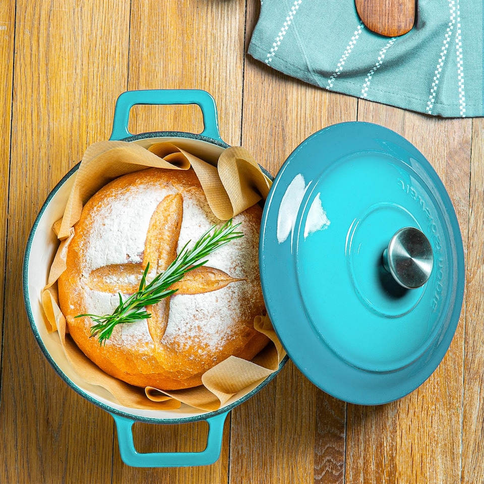 image 1 of Argon Tableware Round Cast Iron Casserole Dish - 4.65L - Teal Ombre | Blue | Teal Ombre | 1