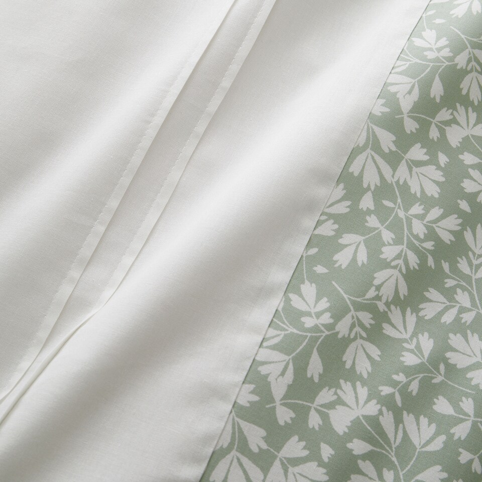 image 1 of D & D Tess Duvet Cover Set Green