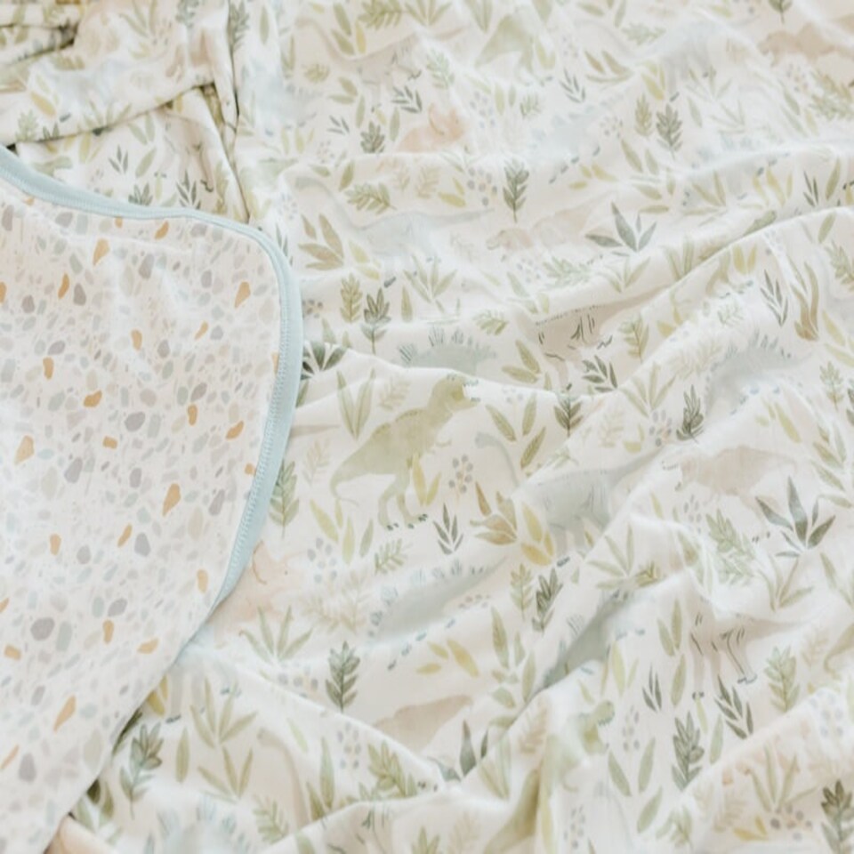 image 1 of Copper Pearl 3 Layer Jumbo Quilt Rex