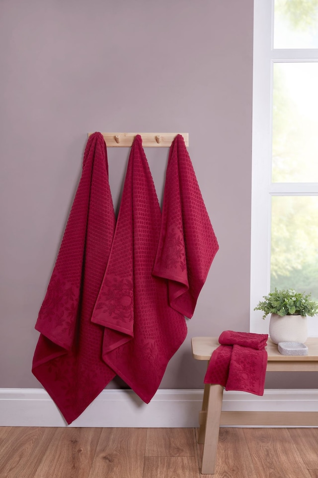 image 1 of Versailles Jacquard Cotton Hand Towels Set Of 2 | Red | Hand towel | 2