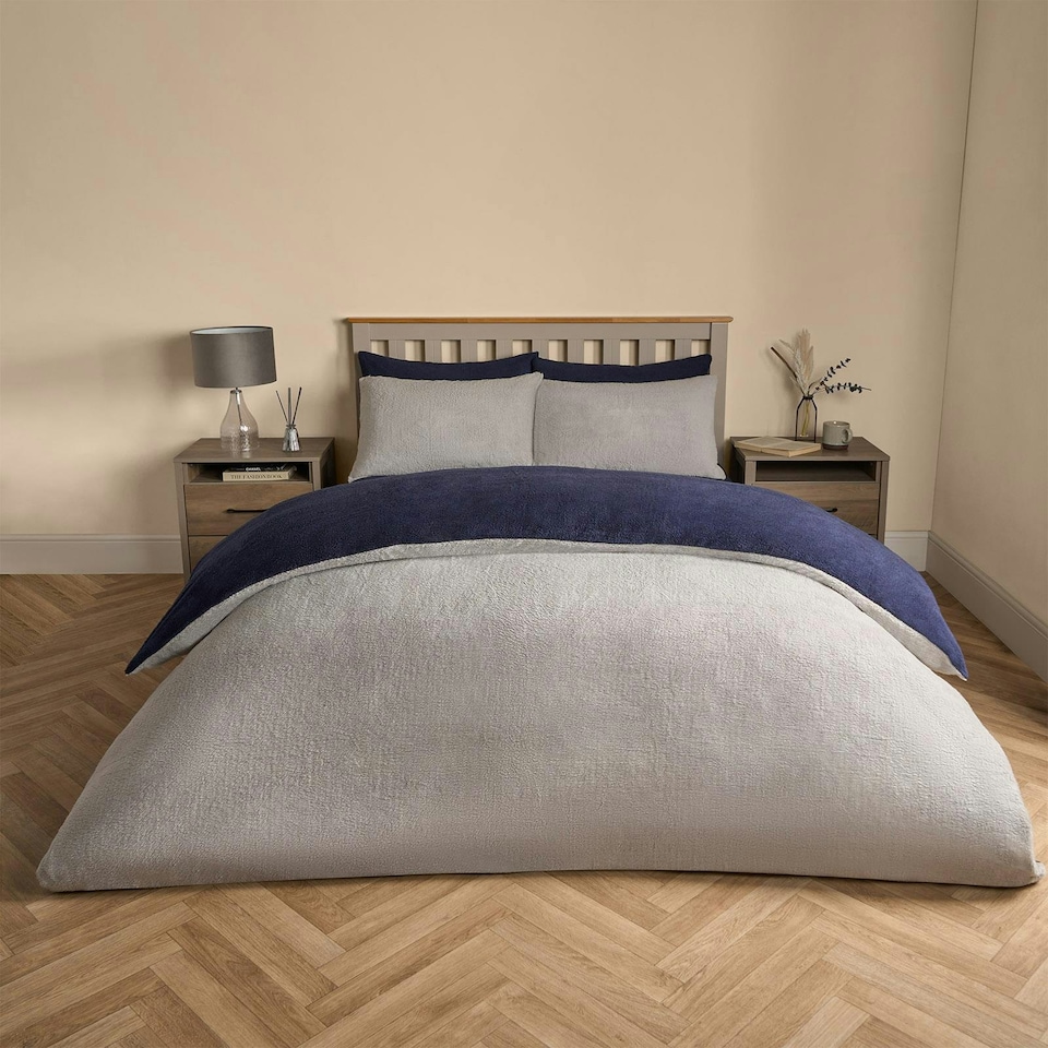 image 1 of OHS Reversible Soft Teddy Fleece Duvet Cover and Pillowcase Bedding Set, King - Navy Blue/Grey