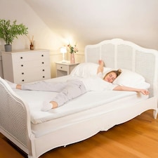 Prestige Bamboo Mattress Topper White | King