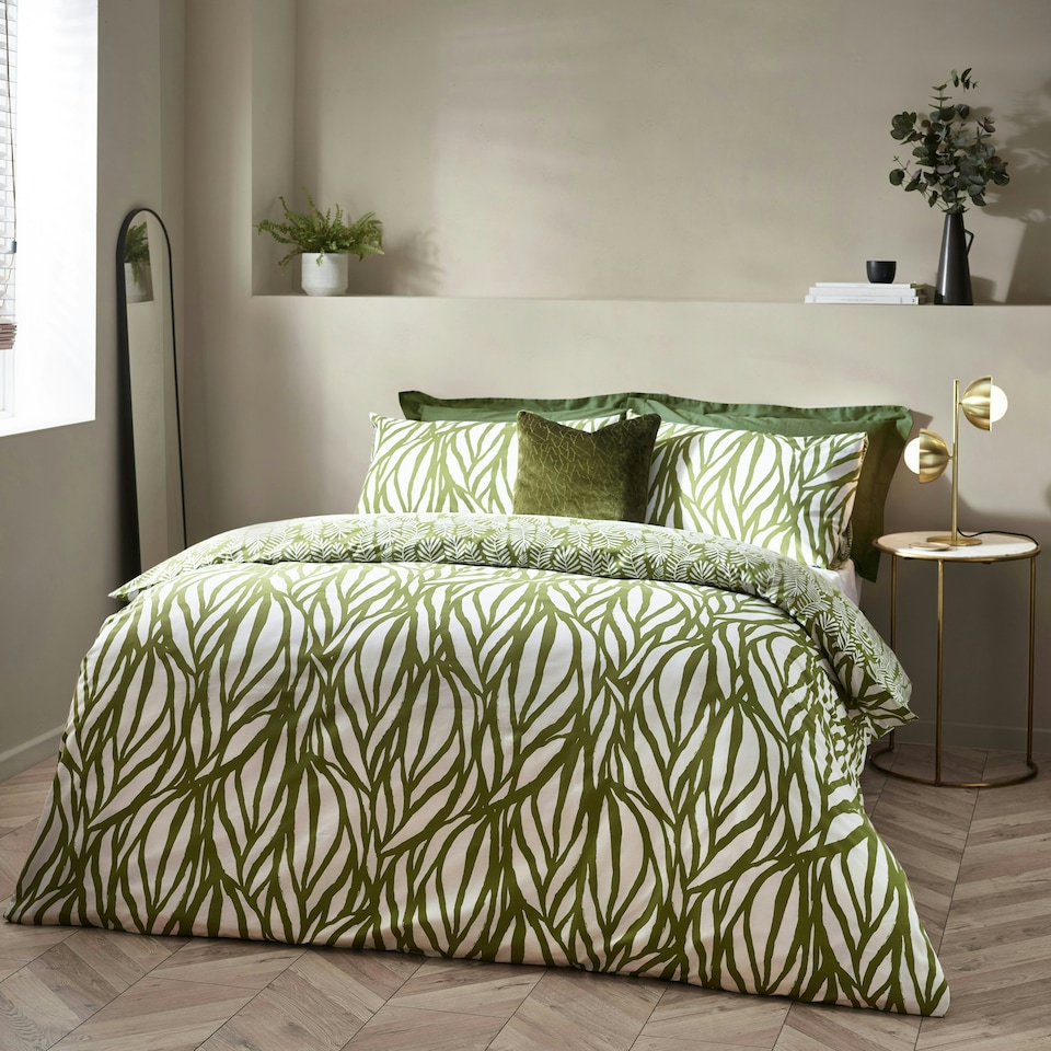 image 1 of Hoem Frond Abstract Cotton Rich Reversible King Duvet Cover Set