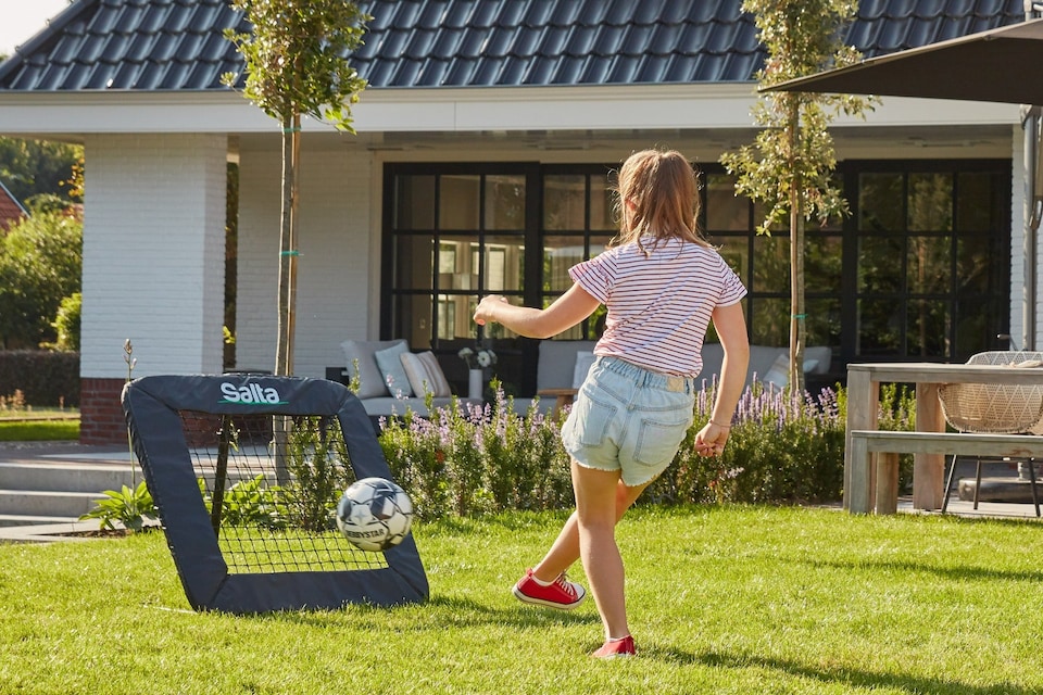 image 1 of Salta 84cm x 84cm Motion Rebounder