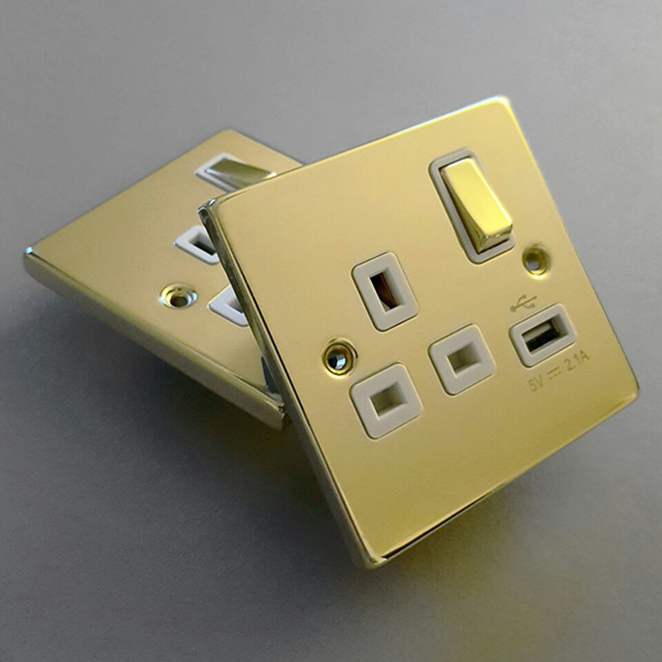 image 1 of SE HOME Polished Brass 1 Gang 13A DP 1 USB Switched Plug Socket White | Polished Brass