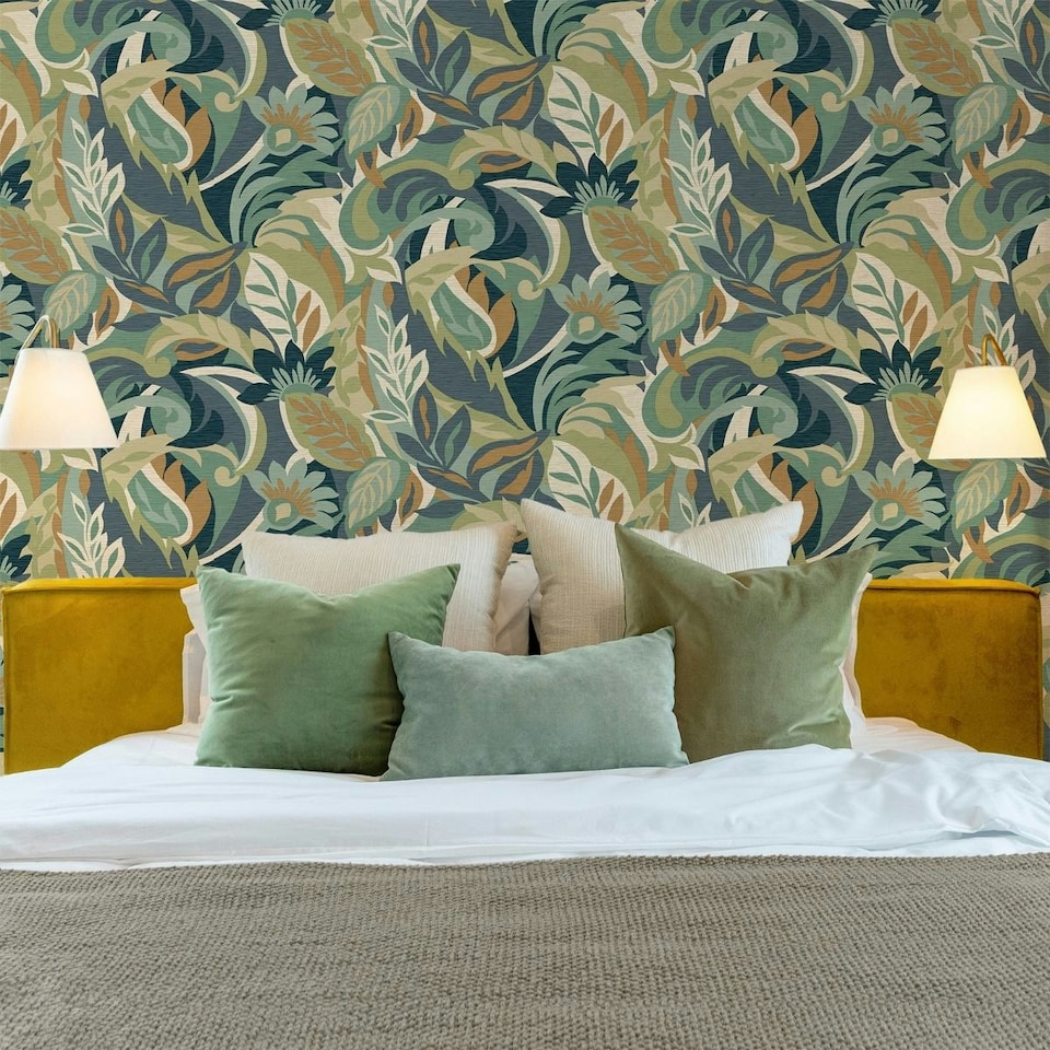 image 1 of Belgravia Casa Leaf Wallpaper - Green - 10m x 53cm Green