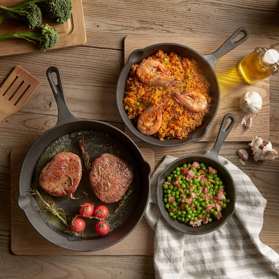 image 1 of VonShef 3Pc Cast Iron Skillet Pan Set - 6", 8", 10"