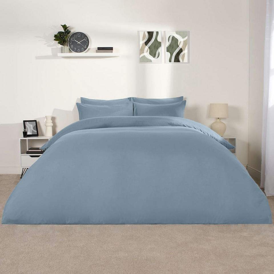 image 1 of OHS Soft Microfibre Plain Duvet Cover and Pillowcase Set, King - Blue