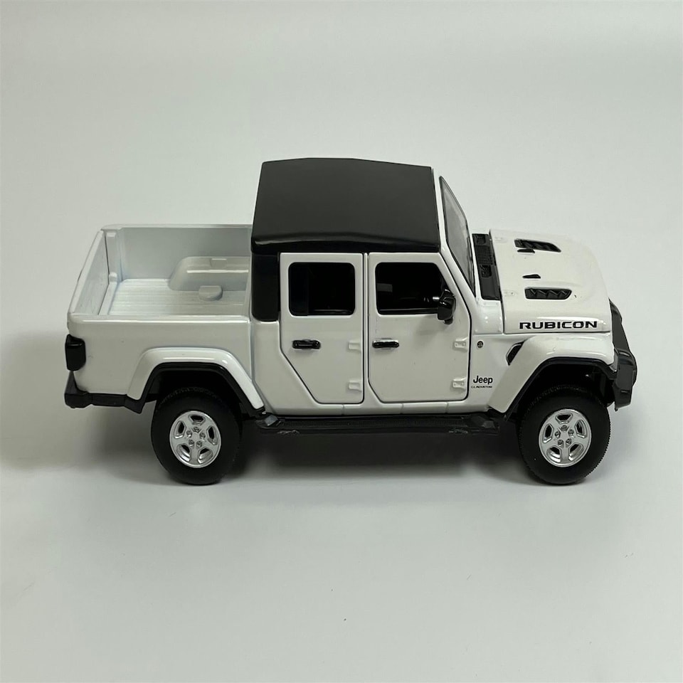 image 1 of Jeep Gladiator White LHD 1:32 Scale Light & Sound Tayumo 32130002