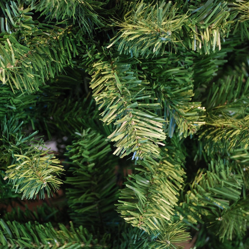 image 1 of 5ft (150cm) Samuel Alexander Luxury Green Christmas Tree 340 Tips 95cm Wide