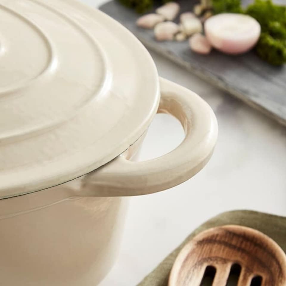image 1 of Barbary & Oak 29cm Oval Casserole Cast Iron Camembert Cream