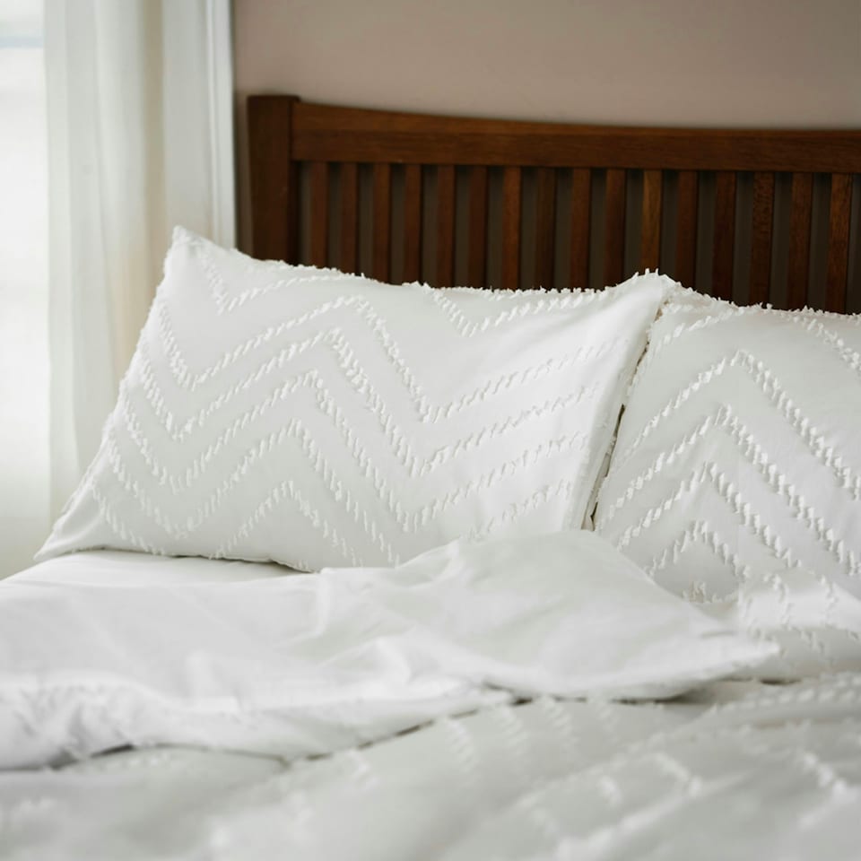 image 1 of Deluxe Tufted Microfibre Zigzag Duvet Cover Set White | White | Super King