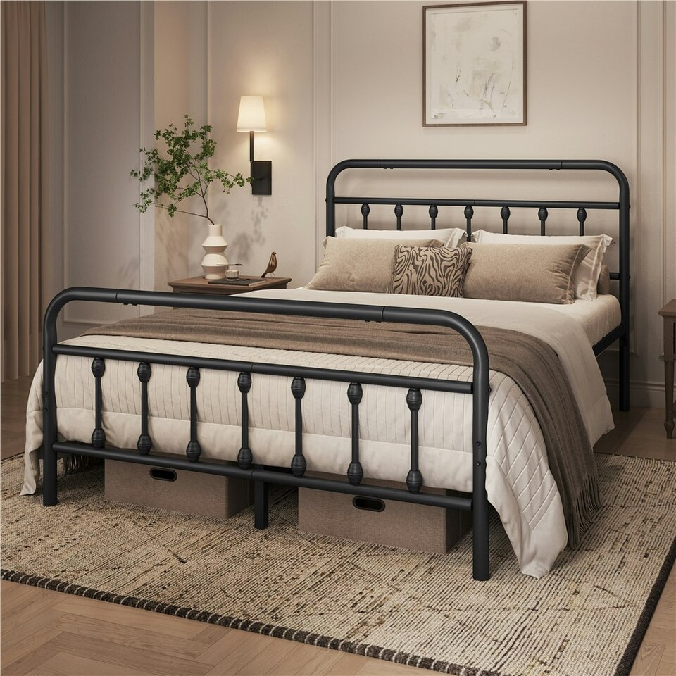 image 1 of Yaheetech 4ft6 Double Vintage Iron Platform Bed with High Headboard Black