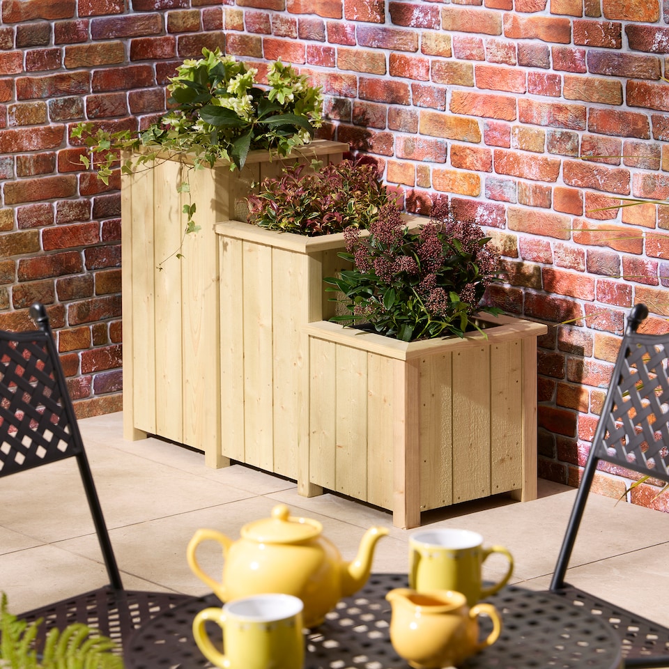 image 1 of Rowlinson Signature Heritage Three Tier Corner Planter
