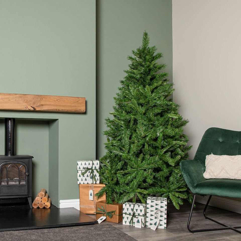 image 1 of 6ft (1.8m) Luxury Kateson Fir Artificial Green Christmas Tree with 816 Tips
