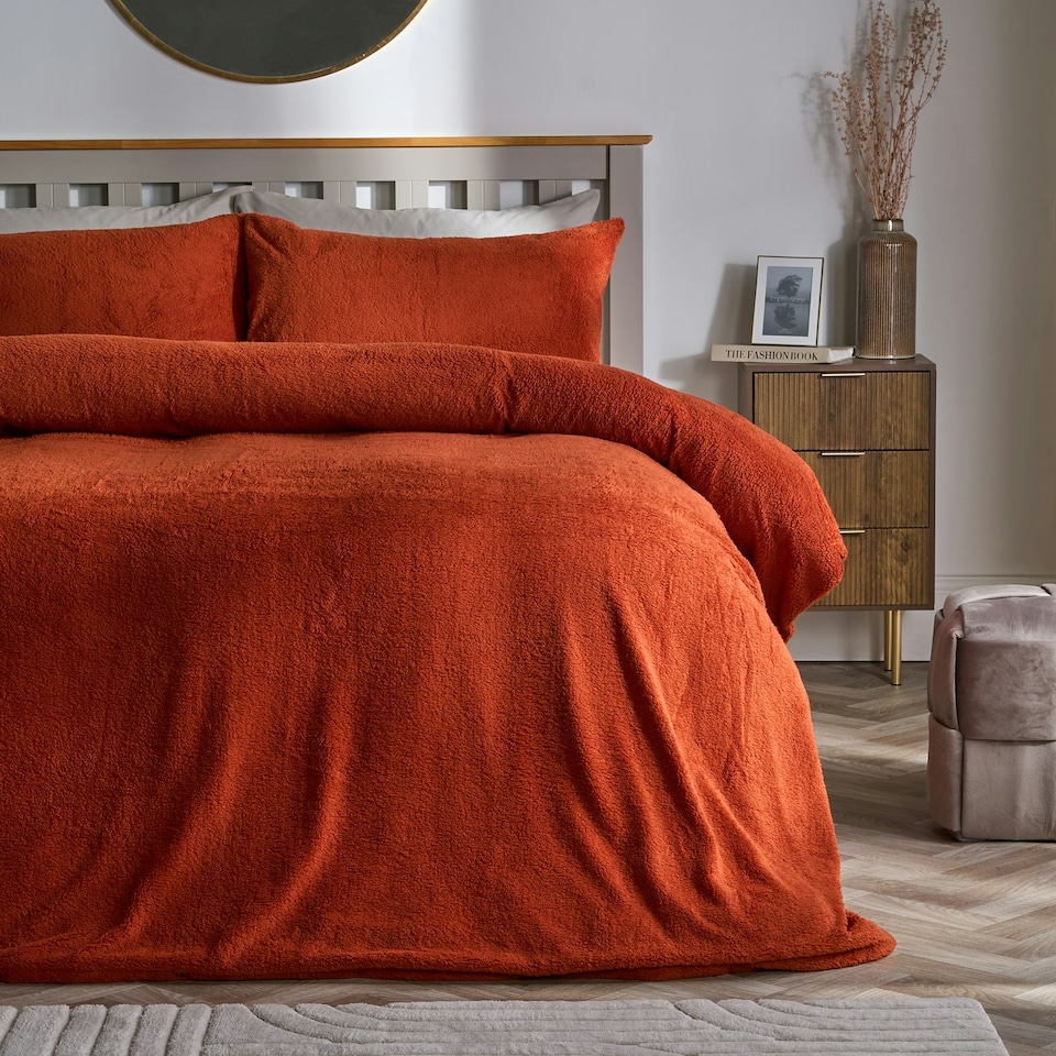 image 1 of OHS Teddy Fleece Soft Cosy Warm Thermal Plush Plump Duvet Cover and Pillowcase Bedding Set | Orange | Rust | Double