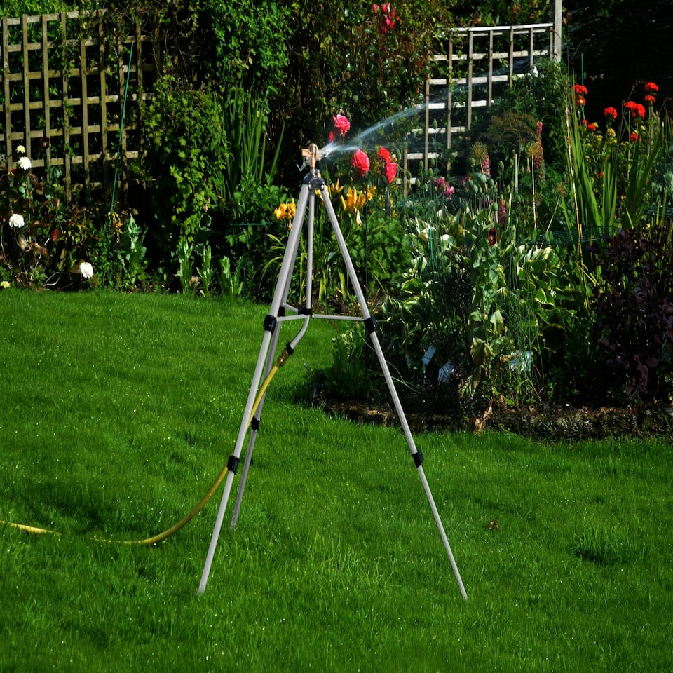 image 1 of Portek Tripod Garden Sprinkler 065