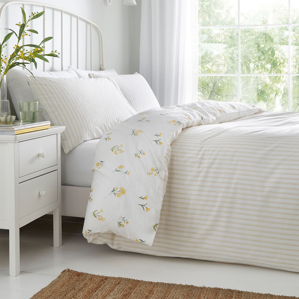 image 1 of D & D Ditsy Floral Seersucker Duvet Cover Set Yellow