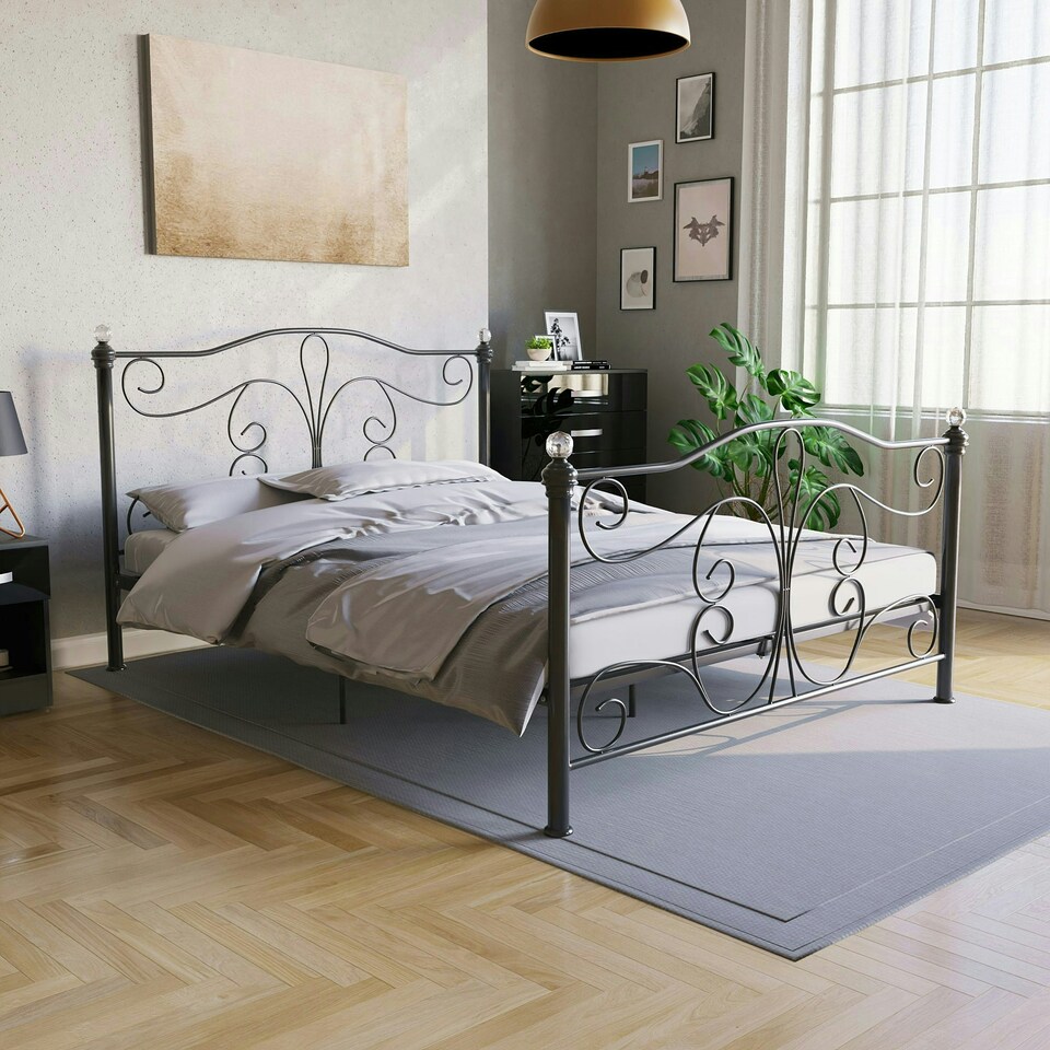 image 1 of Vida Designs Chicago 5ft King Size Metal Frame Crystal Finials, Black, 150 x 200cm