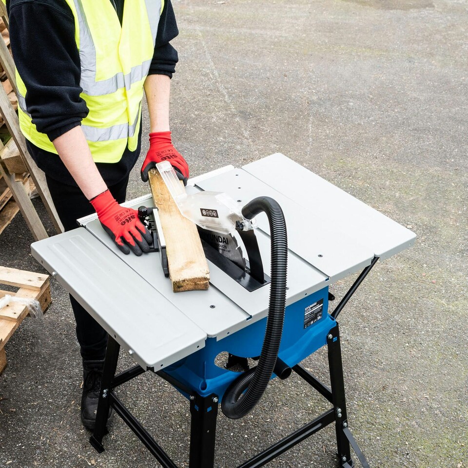 image 1 of Hyundai 1800W 10'' / 30mm Electric Table Saw 230V HYTS1800E